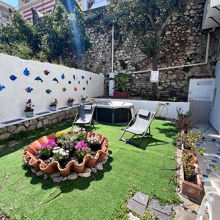 Apartamento Postcard House Vico Equense Exterior foto