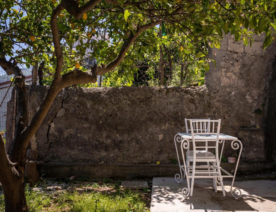 Apartamento Postcard House Vico Equense Exterior foto